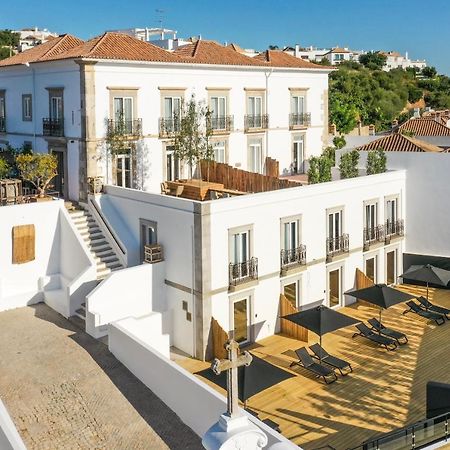Colegio Charm House Guest House Tavira Bagian luar foto