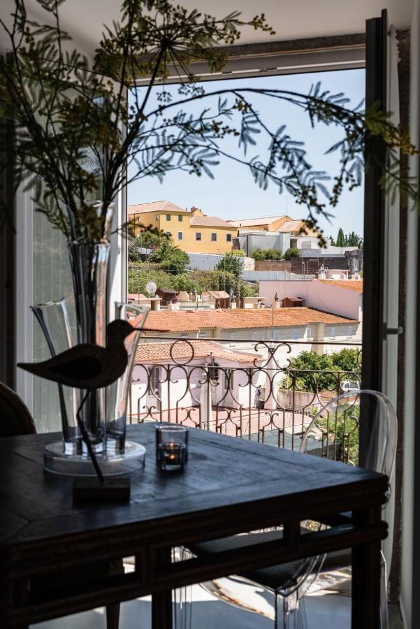 Colegio Charm House Guest House Tavira Bagian luar foto