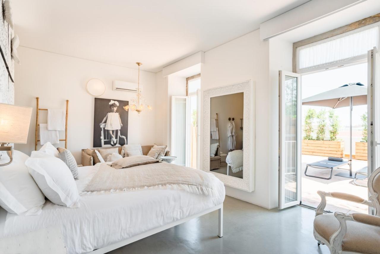 Colegio Charm House Guest House Tavira Bagian luar foto