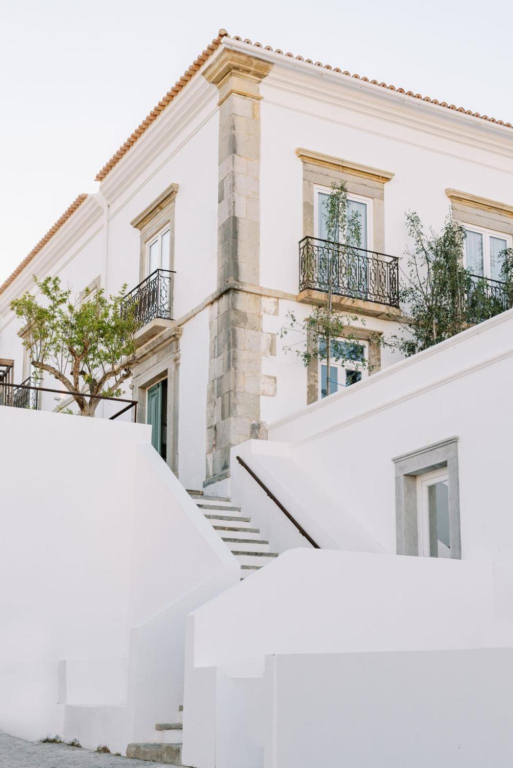 Colegio Charm House Guest House Tavira Bagian luar foto